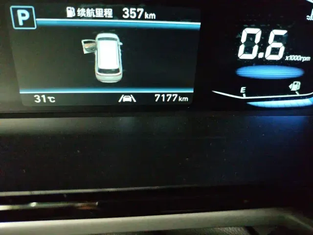 Hyundai Custo — Фото автомобиля 8