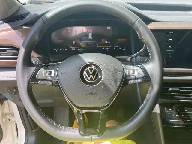 Volkswagen Tharu — Фото автомобиля 15