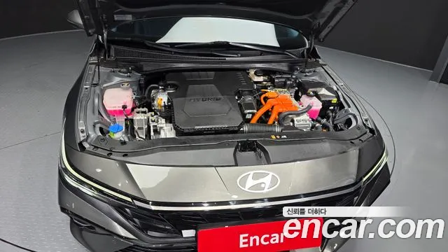 Hyundai Avante CN7 — Фото автомобиля 9