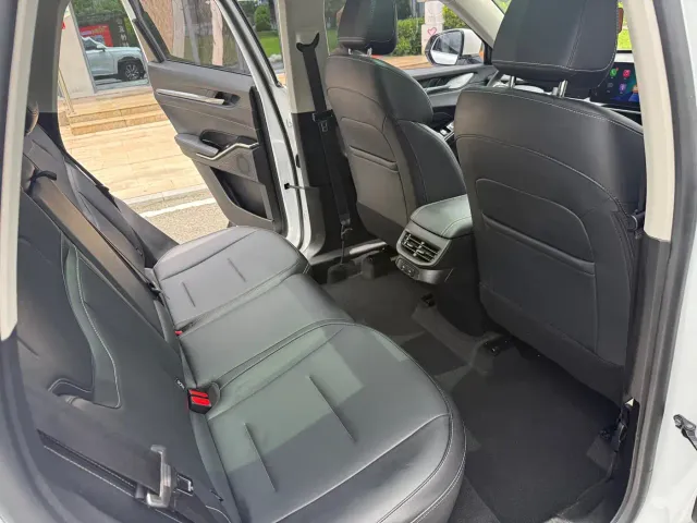 Haval H6 — Фото автомобиля 12