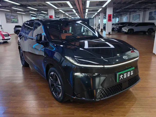 Toyota BoZhi 3X — Фото автомобиля 3