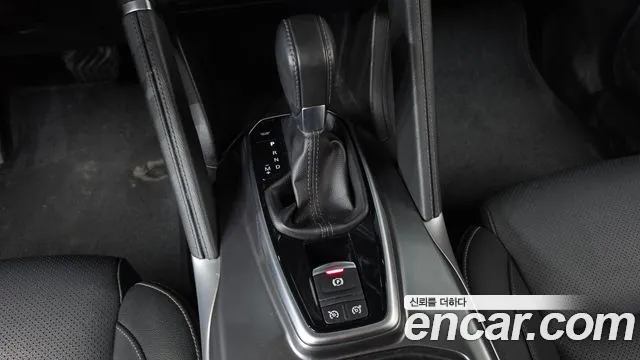 Renault-KoreaSamsung QM6 Новый QM6 2.0 LPe LE Signature 2WD — Фото автомобиля 8