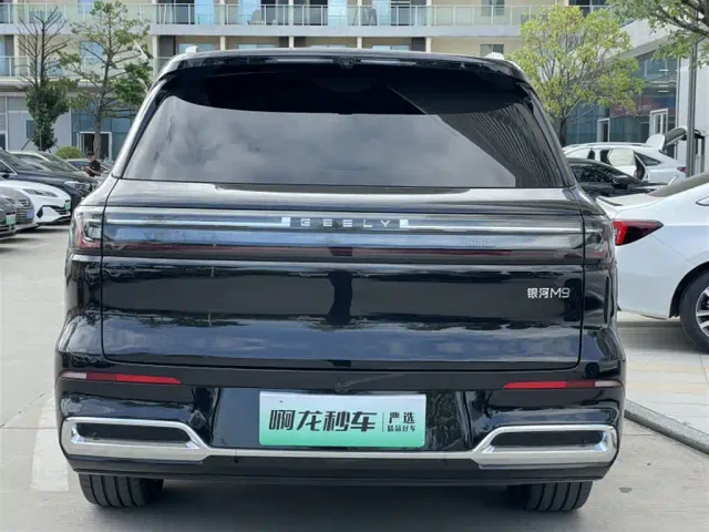 Geely Galaxy M9 — Фото автомобиля 6