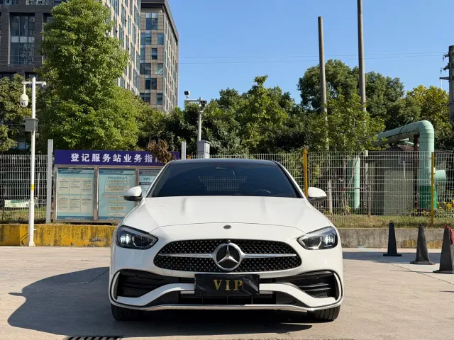 Mercedes-Benz C-Class — Фото автомобиля 2