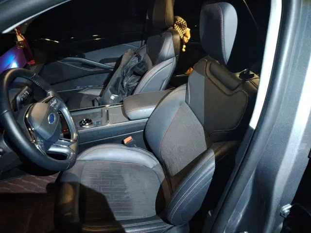 Ford Mondeo — Фото автомобиля 7