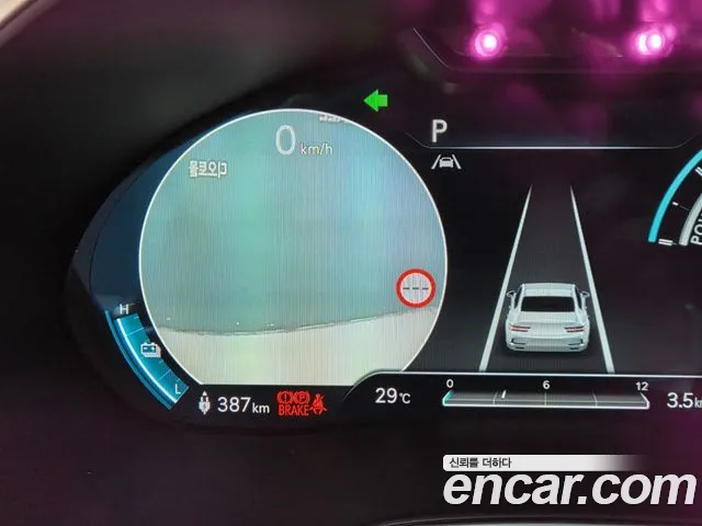 Genesis G80 Electrified G80 (RG3) — Фото автомобиля 18