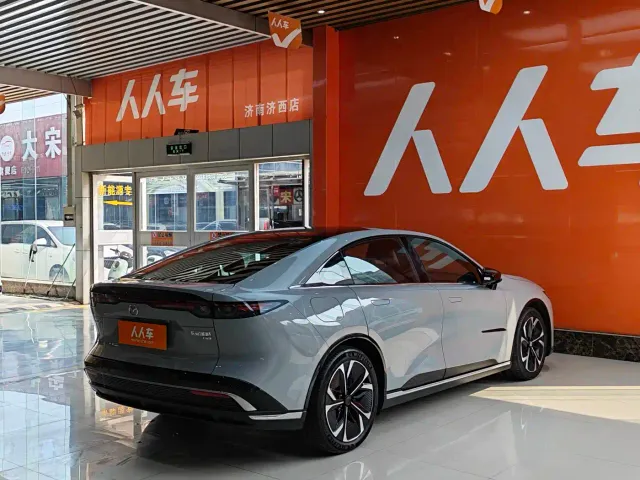 Mazda EZ-6 — Фото автомобиля 4