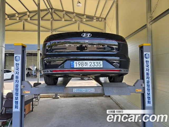 Hyundai Grandeur GN7 — Фото автомобиля 2