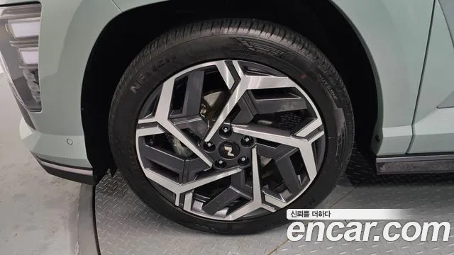 Hyundai Kona Kona (SX2) Бензин 1.6 турбо 2WD — Фото автомобиля 5