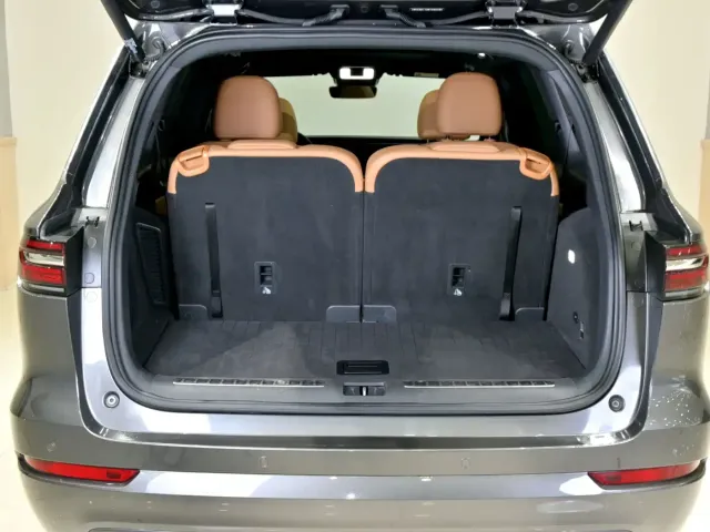 Li Auto Li ONE 2021 Extended Range 6-Seater — Фото автомобиля 23