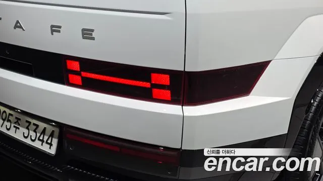 Hyundai Santafe — Фото автомобиля 22