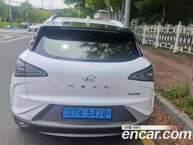 Hyundai Nexo — Фото автомобиля 2