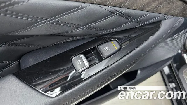 Kia K8 K8 Hybrid — Фото автомобиля 29