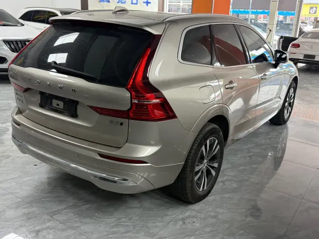 Volvo XC60 — Фото автомобиля 16
