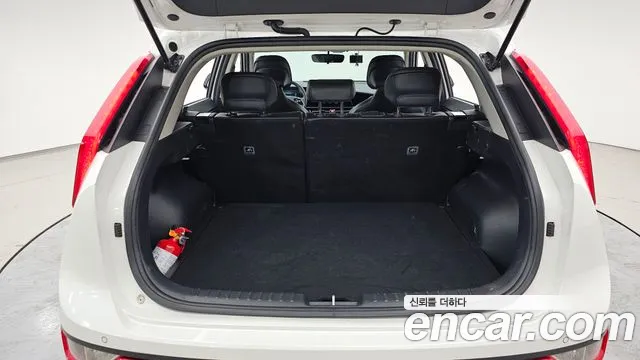 Kia Niro Niro (New) — Фото автомобиля 20