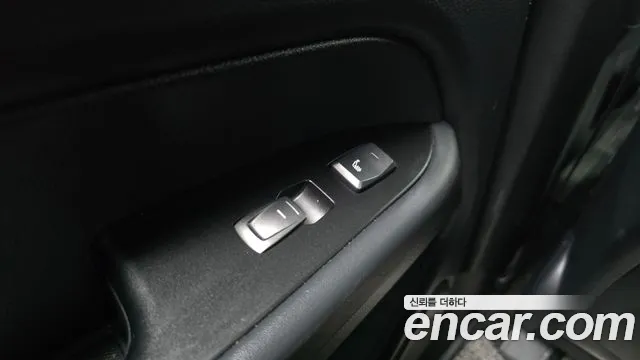KG_Mobility_Ssangyong Rexton Новый Rexton Sport Дизель 2.2 4WD — Фото автомобиля 19