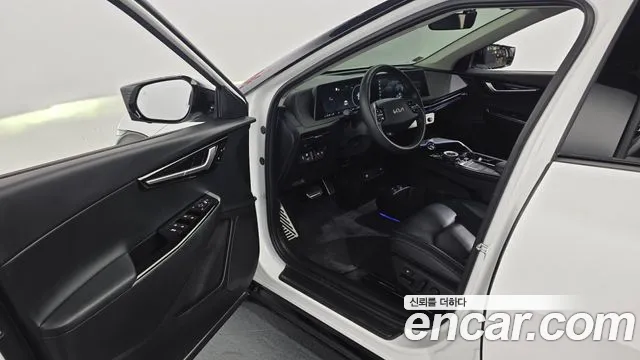 Kia EV6 Long Range — Фото автомобиля 3