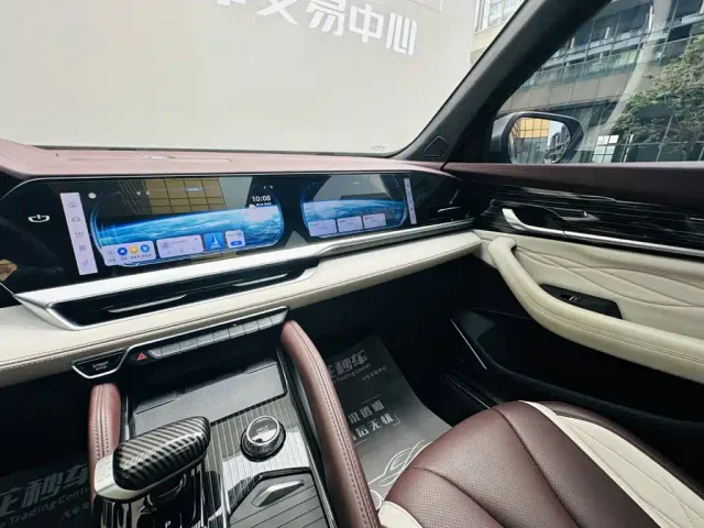 Geely Xingyue L — Фото автомобиля 14