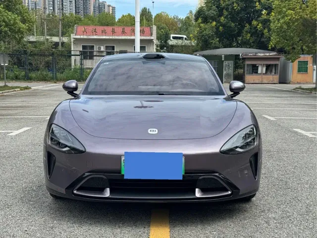 Xiaomi SU7 — Фото автомобиля 2