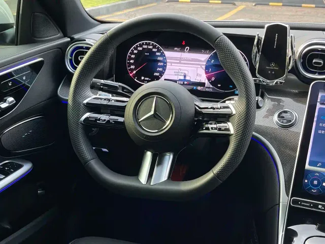 Mercedes-Benz C-Class — Фото автомобиля 18