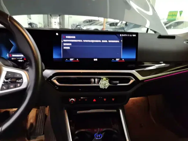 BMW i3 — Фото автомобиля 12