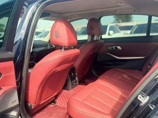 BMW 3 Series — Фото автомобиля 5