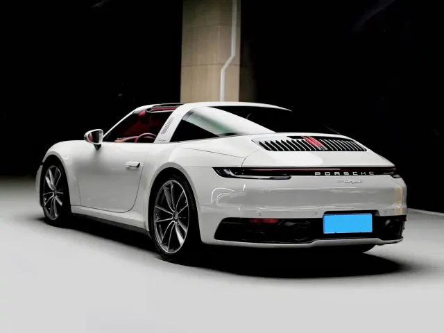 Porsche 911 — Фото автомобиля 5