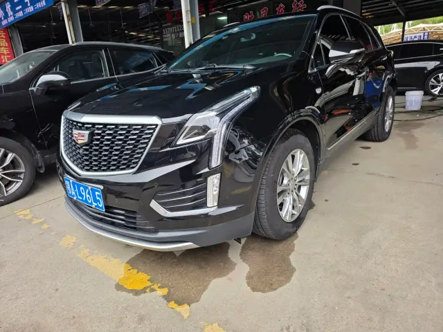 Фотография автомобиля — Cadillac XT5