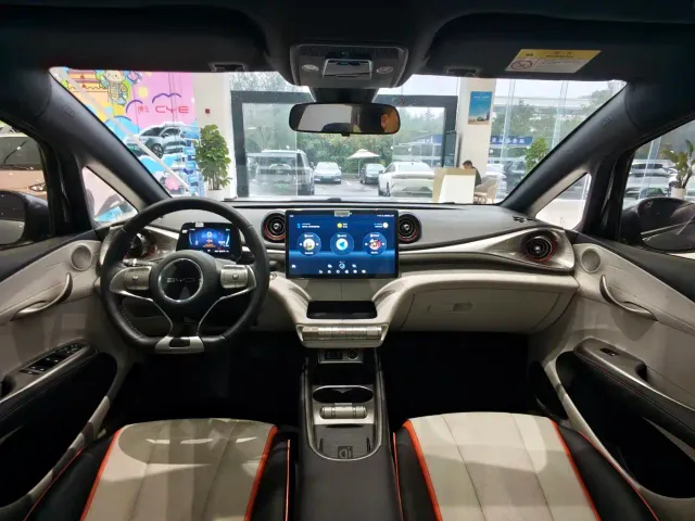 BYD Dolphin — Фото автомобиля 14