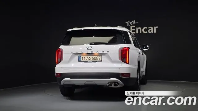 Hyundai Palisade Palisade Дизель 2.2 2WD — Фото автомобиля 4