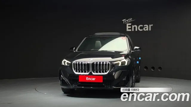 BMW X1 sDrive 18d M Sport — Фото автомобиля 3