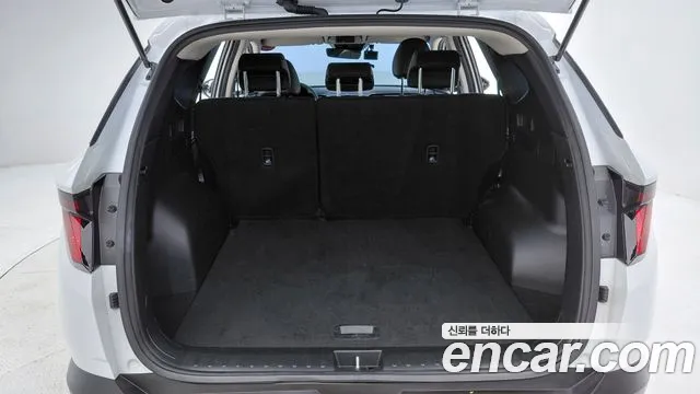 Hyundai Tucson Tucson (NX4) Дизель 2.0 2WD — Фото автомобиля 16