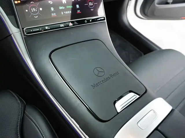 Mercedes-Benz C-Class — Фото автомобиля 11