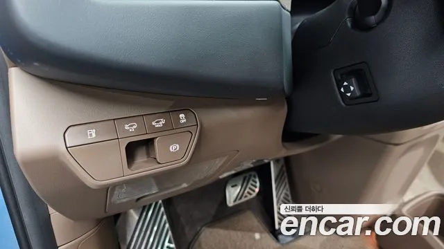 Kia EV9 — Фото автомобиля 14