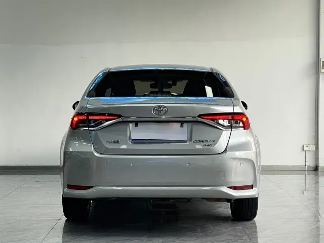Toyota Corolla — Фото автомобиля 4