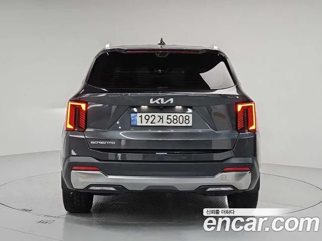 Kia Sorento — Фото автомобиля 3