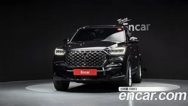KG_Mobility_Ssangyong Rexton Rexton Arena Дизель 2.2 4WD — Фото автомобиля 3