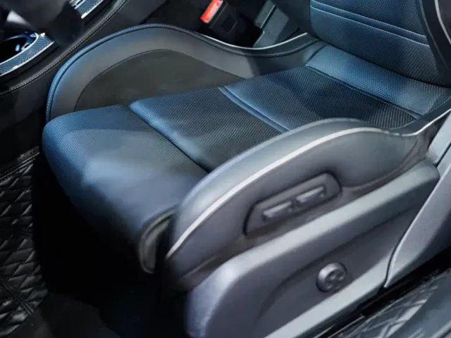 Mercedes-Benz E-Class AMG — Фото автомобиля 13