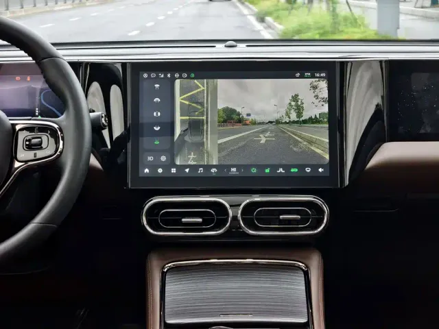 Leapmotor C11 — Фото автомобиля 15