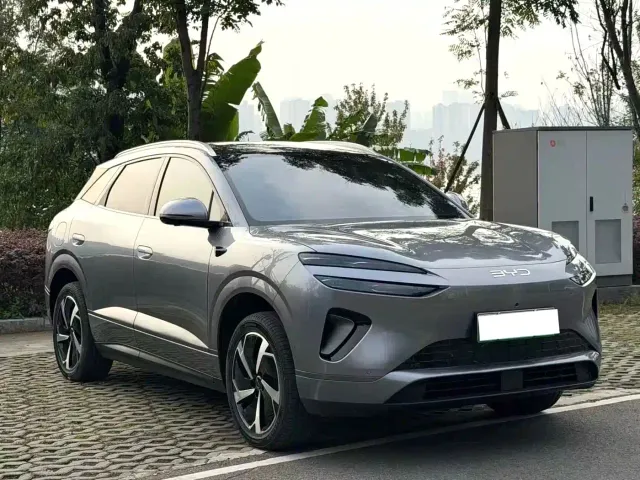 BYD Sealion 06 — Фото автомобиля 3