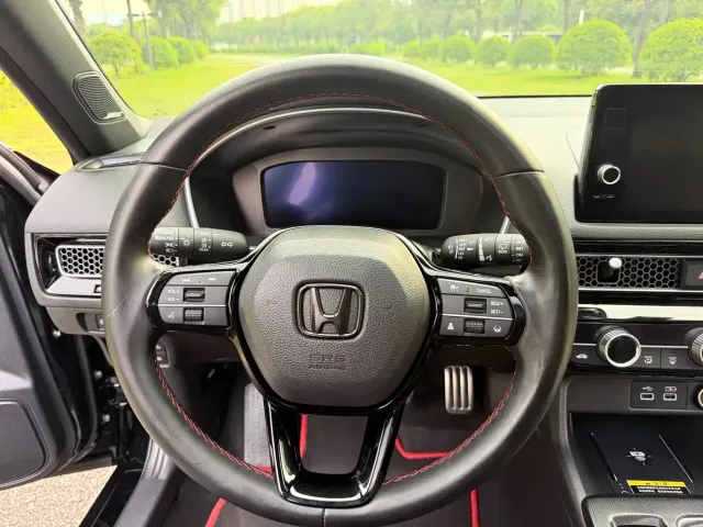 Honda Civic — Фото автомобиля 17