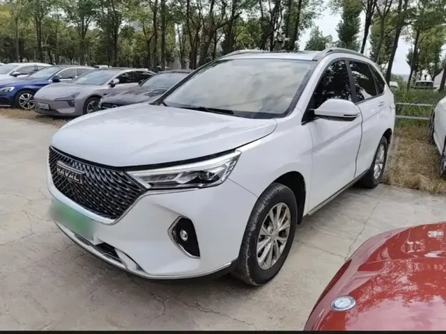 Haval M6 — Фото автомобиля 24