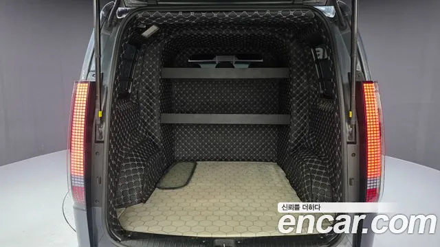 Hyundai Staria Staria Карго 5 мест — Фото автомобиля 17