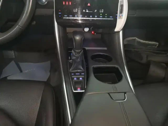 Toyota Avalon — Фото автомобиля 13