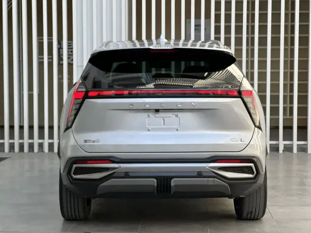 Geely Boyue L — Фото автомобиля 4
