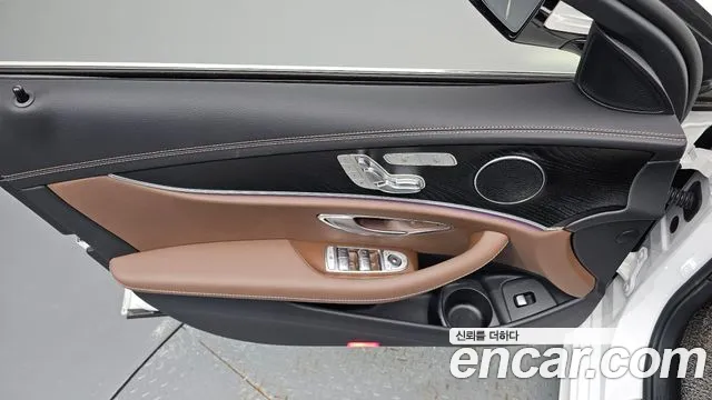 Mercedes-Benz E-Class W213 — Фото автомобиля 13