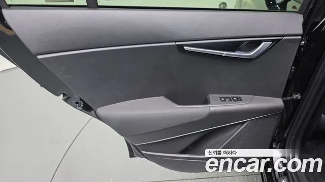 Kia Niro The All New Niro Signature — Фото автомобиля 20