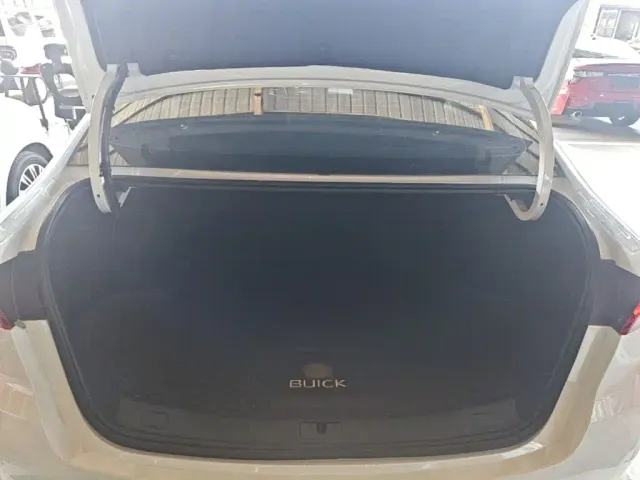 Buick Verano — Фото автомобиля 18