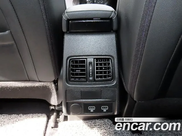 Renault Korea XM3 — Фото автомобиля 17