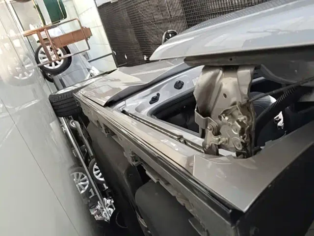 Toyota Sienna — Фото автомобиля 21